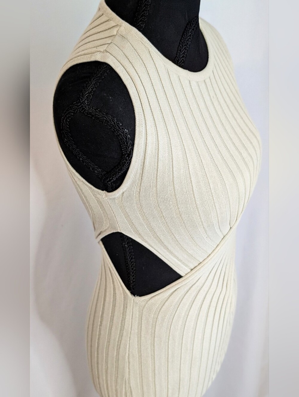 Miss Lola Cream Ribbed Twist Pencil Skirt - Picture 6 of 10